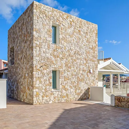 Cala Sole - By And Service * Golfo Aranci